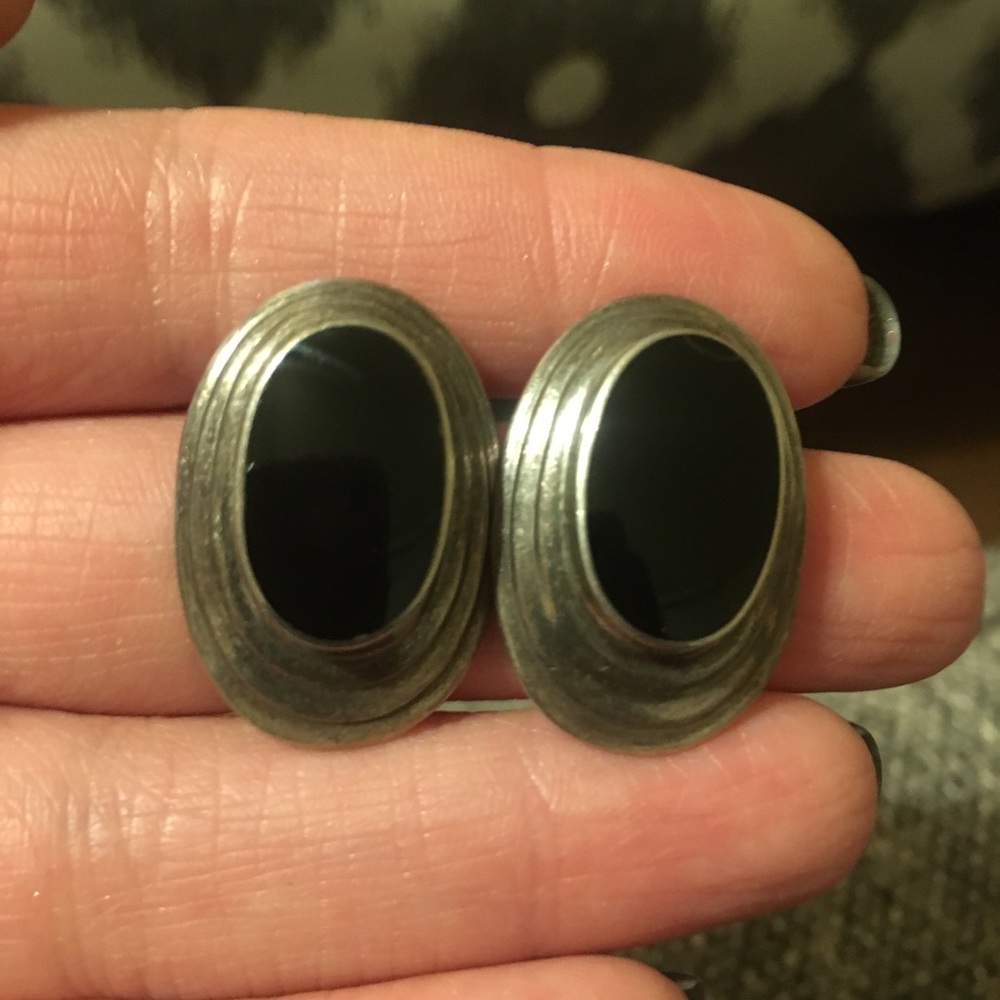 925 Sterling Silver and Onyx Earrings